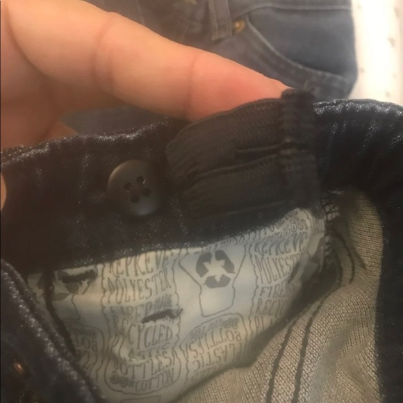 💥💥 SOLD 💥💥 Kids jeans size 7 bundle of 3 - Picture 6 of 7